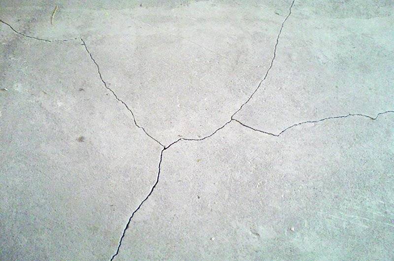 Виды трещин в бетоне и причины их появления