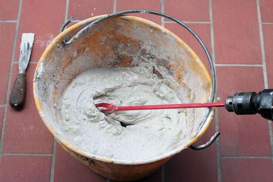 Как правильно положить плитку на деревянный пол