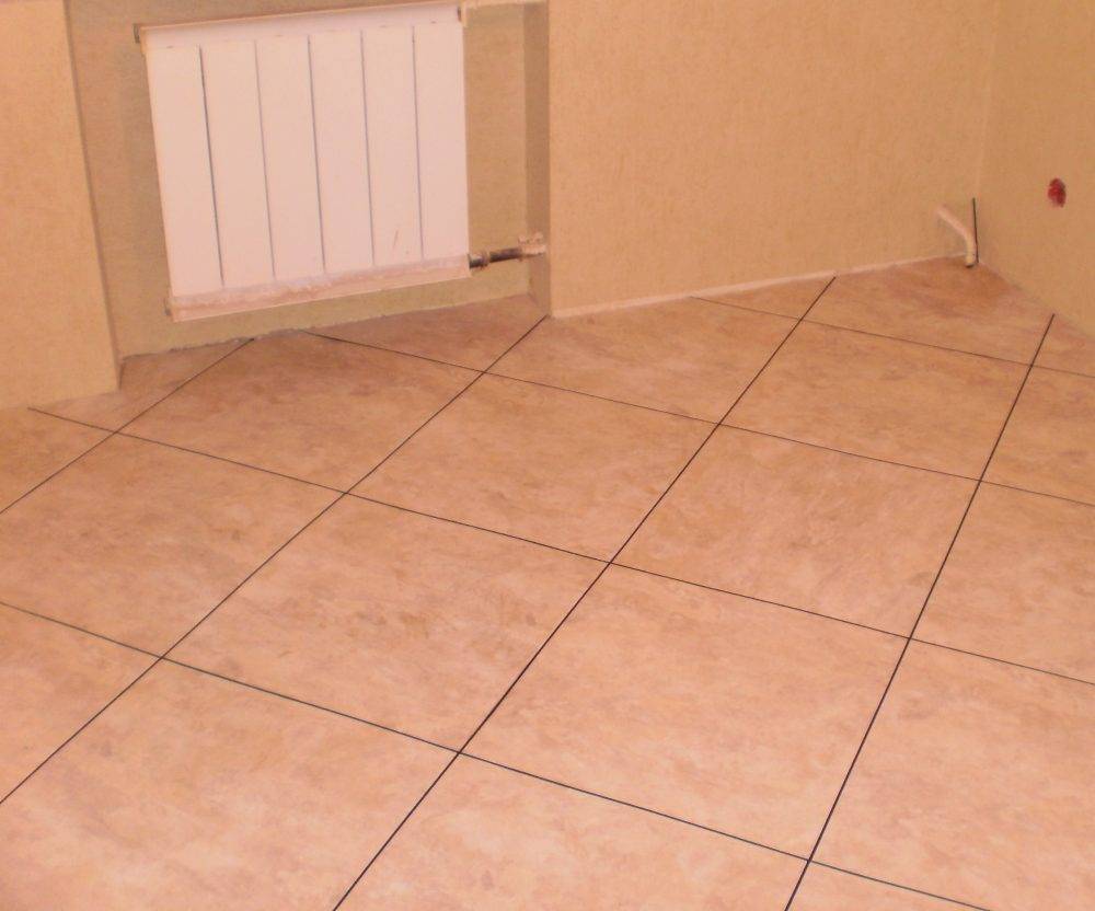 Как склеить линолеум встык в домашних условиях