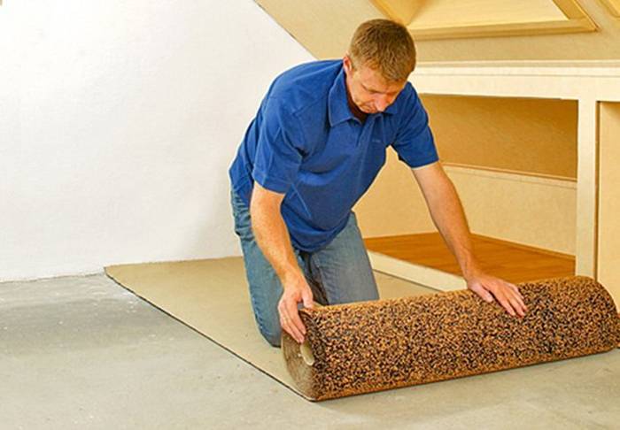 Укладка и монтаж ковролина: как правильно стелить, на ковролин, на деревянный и бетонный пол, на лестницу, своими руками, фото и видео