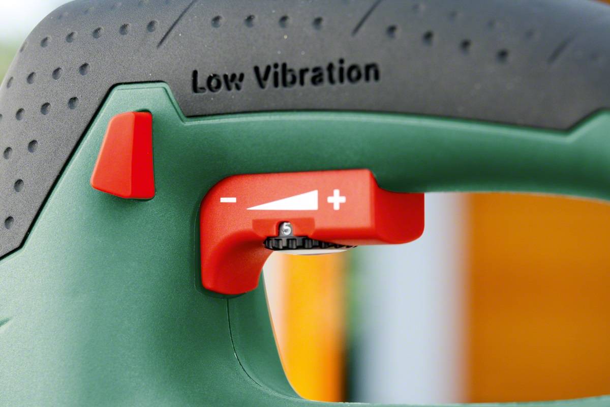 Как и чем резать ламинат: используем разные инструменты + советы