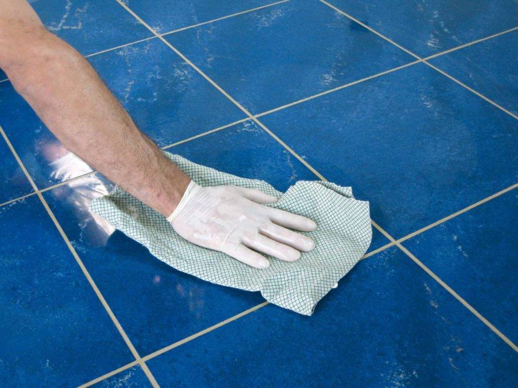 Уход за кафелем — чем мыть и как чистить кафель в ванной