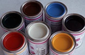 Покраска линолеума: когда и чем можно красить, пошаговая инструкция