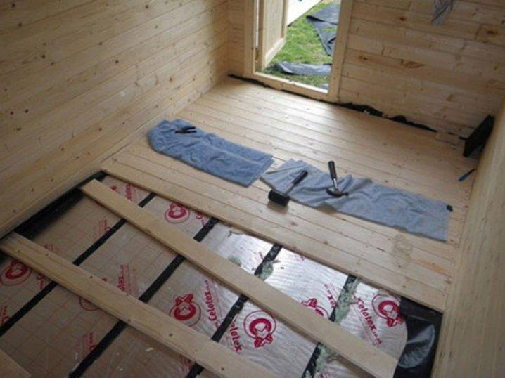 Как утеплить пол на даче: утеплить своими руками,чем лучше, деревянный, снизу, внутри дома