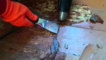 Покрытие лаком деревянного пола
