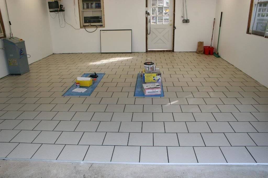 Чем покрыть бетонные полы в гараже и как это сделать | погреб-подвал
