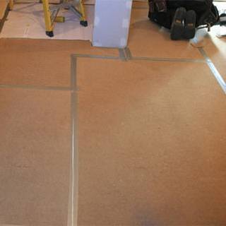 Как укладывать линолеум на бетонный пол