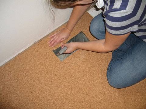 Подложка под линолеум на бетонный и деревянный пол
