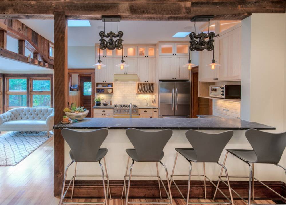 Деревянные плинтуса для пола