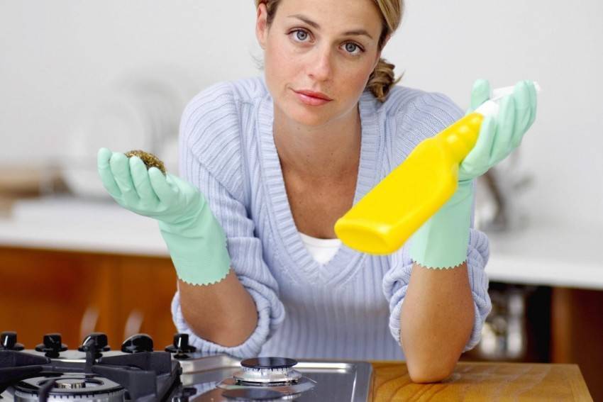 Чем и как отмыть линолеум на кухне от жира и других загрязнений