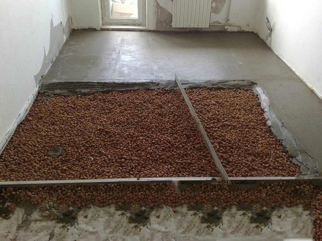 Толщина наливного пола: для каких полов какая, чем обосновывается