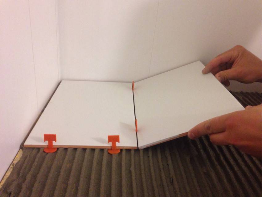 Что можно сделать из остатков плитки: подборка идей на фото