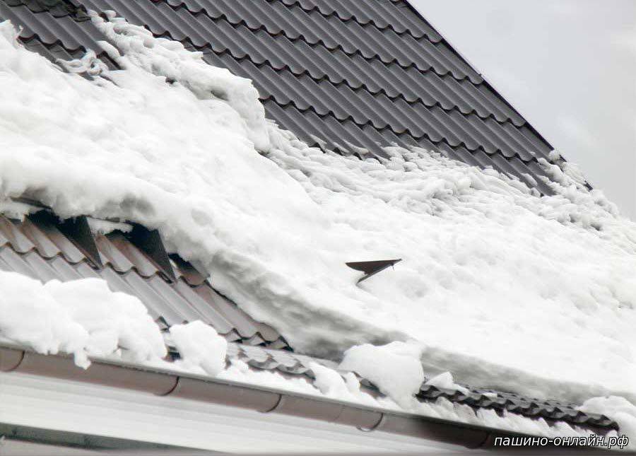 Система снегозадержания для вашего дома, нужна ли она?