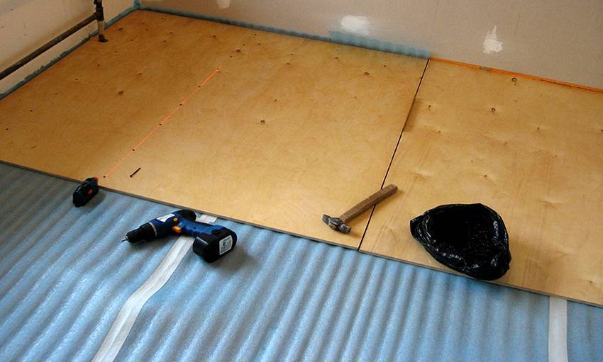 Виды подложек на бетонный пол под линолеум: какую выбрать, и как уложить