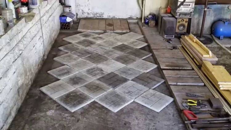 Чем покрыть бетонные полы и как это сделать правильно
