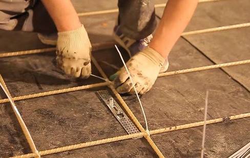 Армирование бетонного пола: по грунту, под бетон
