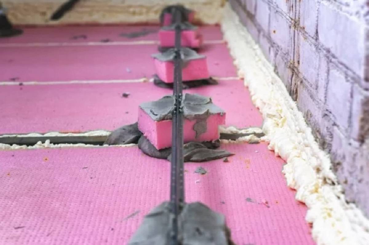 Как выровнять пол своими руками