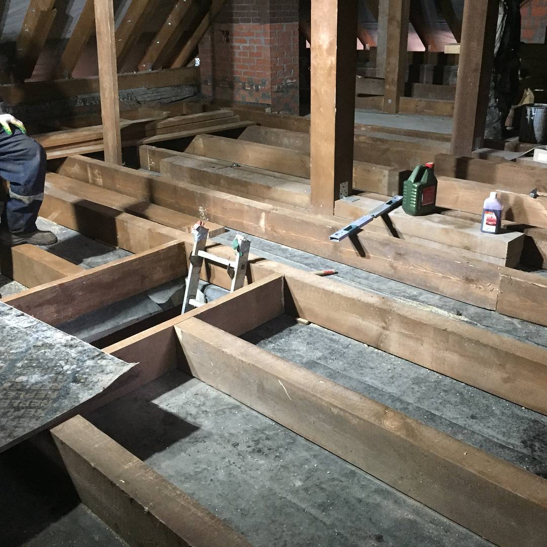 Дешевая и дорогая пароизоляция: в чем разница