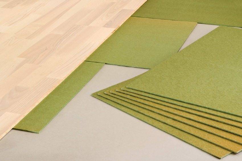 Подложка под линолеум на деревянный пол какая лучше и дешевле для использования во влажном помещении?