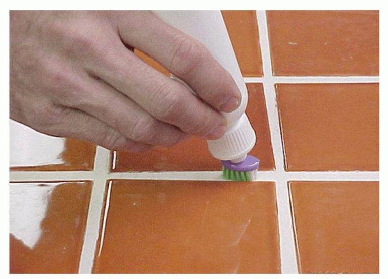 Как выполнить затирку швов плитки в ванной своими руками