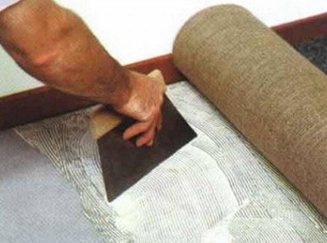 Как постелить ковролин на пол – советы по укладке и приклеиванию