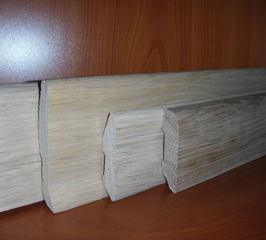 Деревянные плинтуса для пола