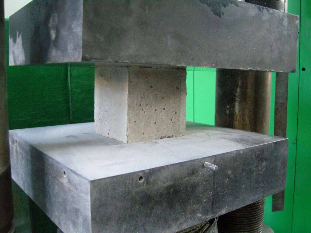 Испытание бетона: методы определения прочности бетонных конструкций