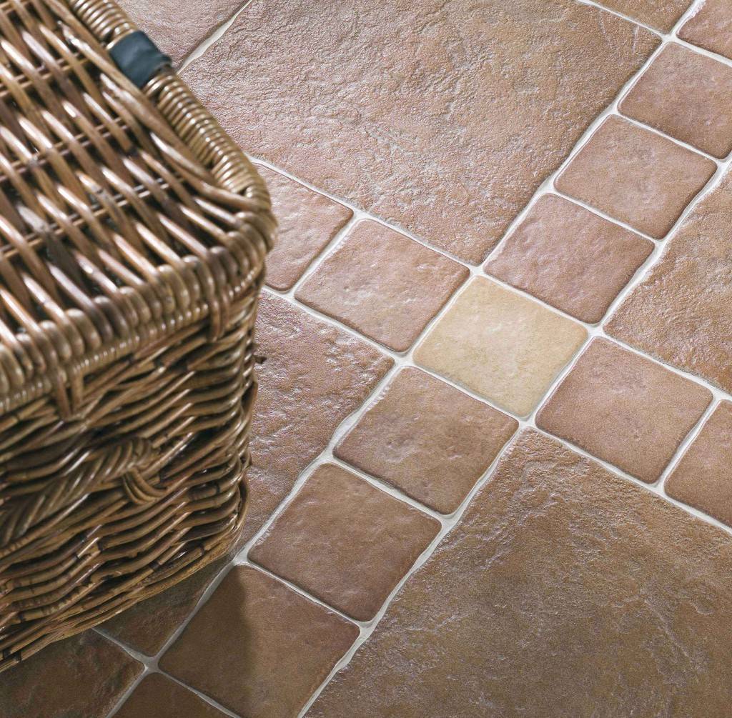 Пол в прихожей - каким он может быть? Ищи ответ здесь!