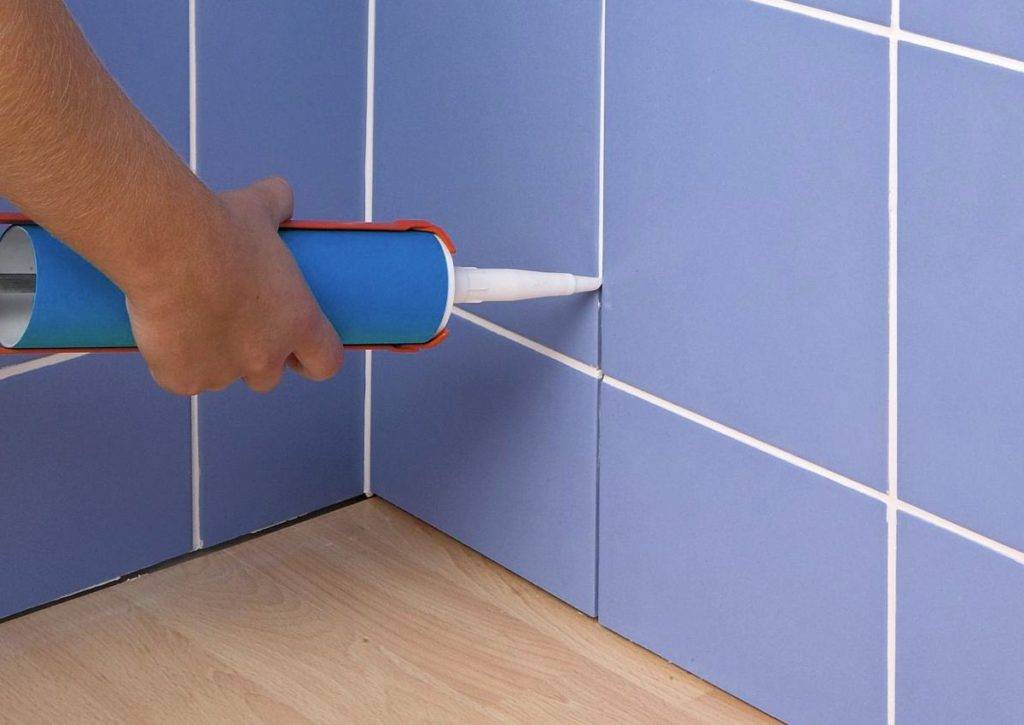 Как затирать швы на плитке в ванной