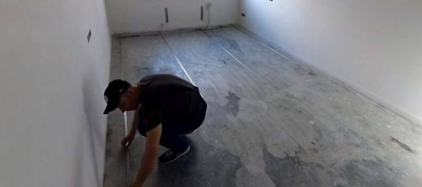 Стяжка пола своими руками в новостройке – начинаем с нуля