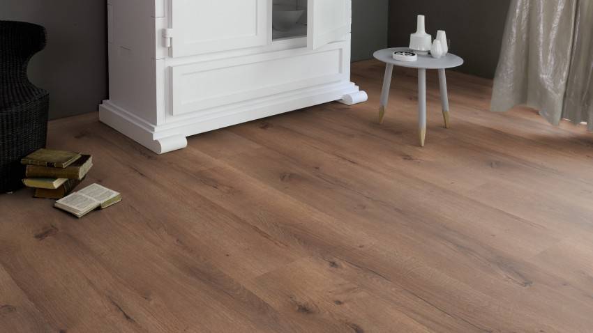 Какой ламинат выбирать для танцевальной студии