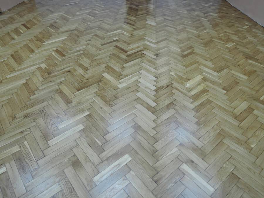 Лак для паркета - классификация, параметры, технология нанесения