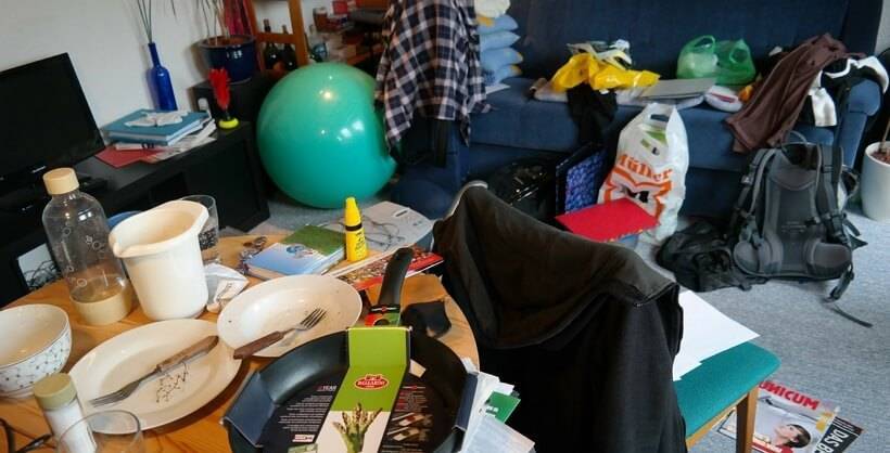 10 признаков того, что вы превращаетесь в Плюшкина