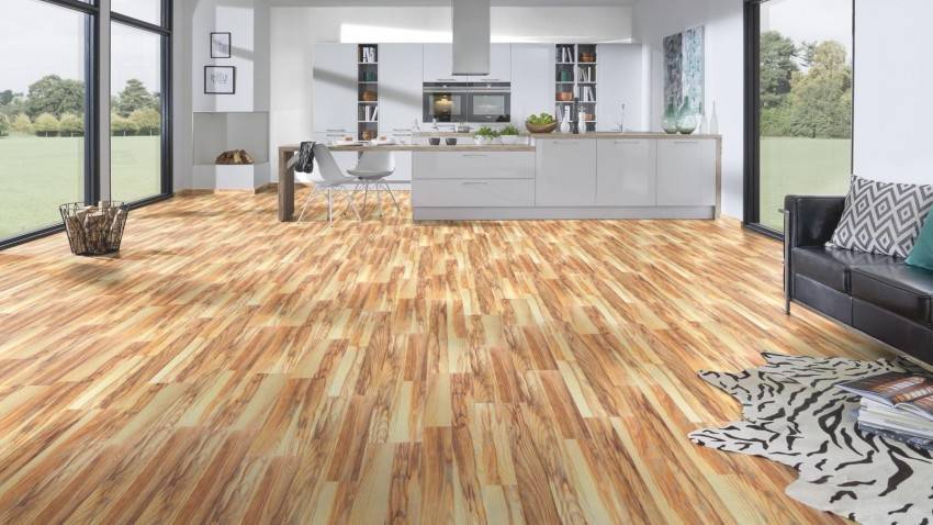 Какой ламинат выбирать для танцевальной студии