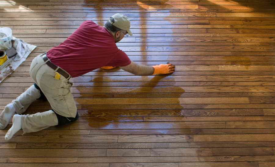 Чем покрыть деревянный пол