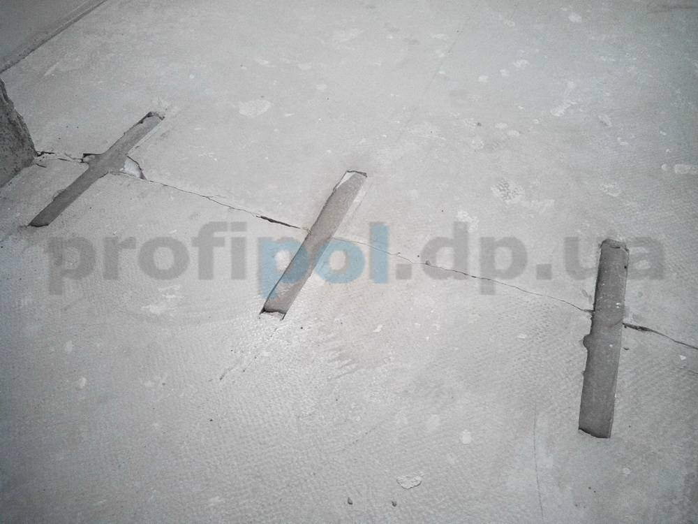 Трещины в стяжке пола