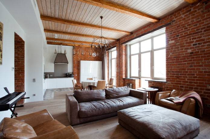 Балки на потолке: как не «нагрузить» интерьер и сделать комнату уютной