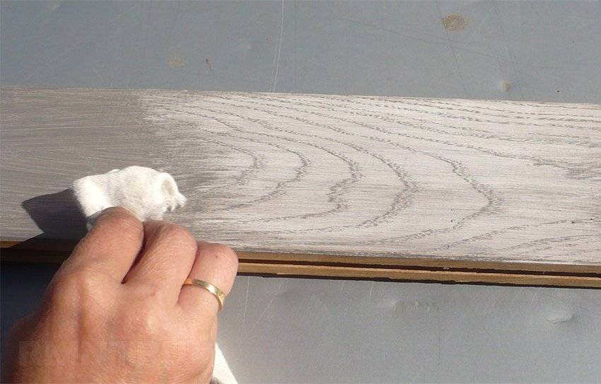 Морилки для деревянного пола: обзор составов для тонирования паркета и массивной доски