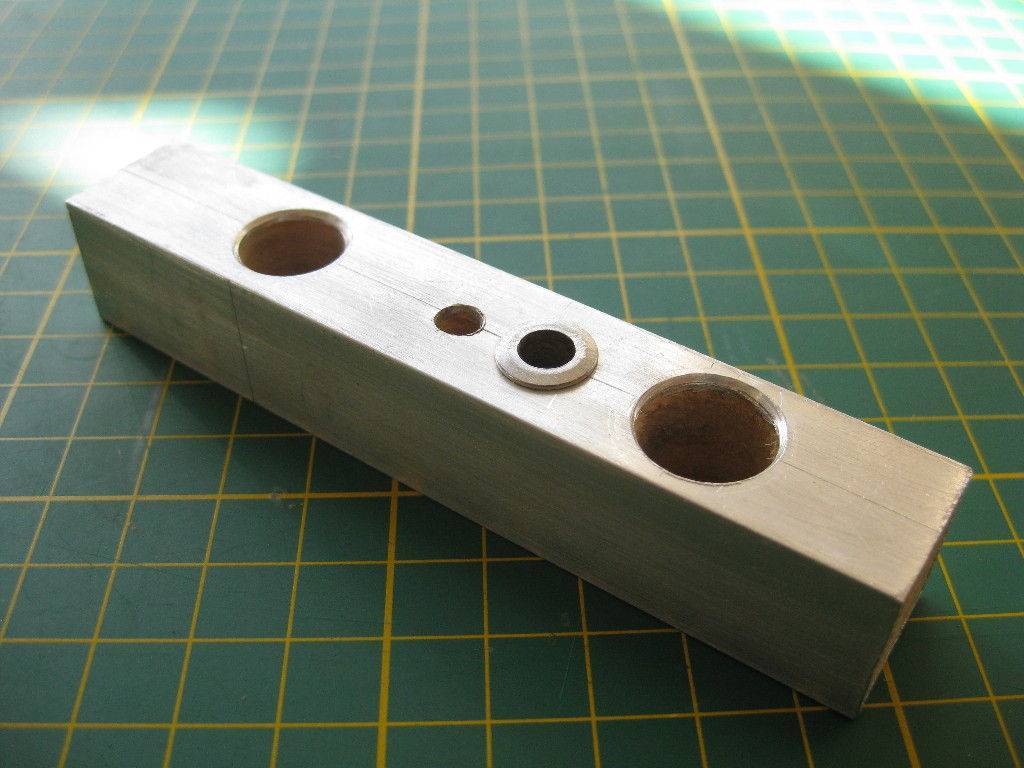 Как сделать лазерный уровень своими руками из лазерной указки и строительного уровня