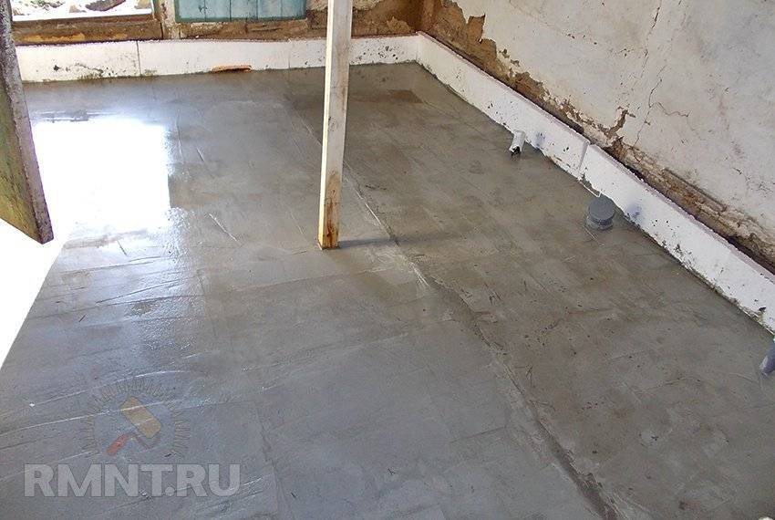 Замена деревянного пола на бетонный в квартире