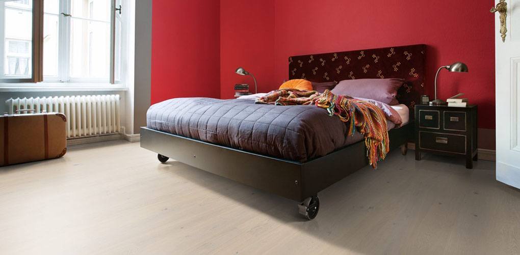 Ламинат в интерьере: интересные дизайнерские решения