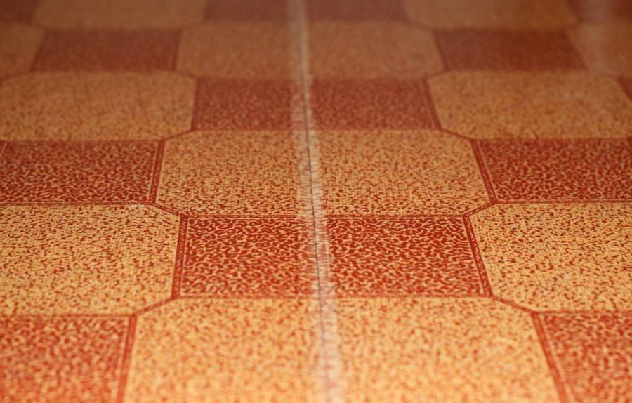 Как правильно уложить линолеум - 3 способа и пошаговая инструкция!