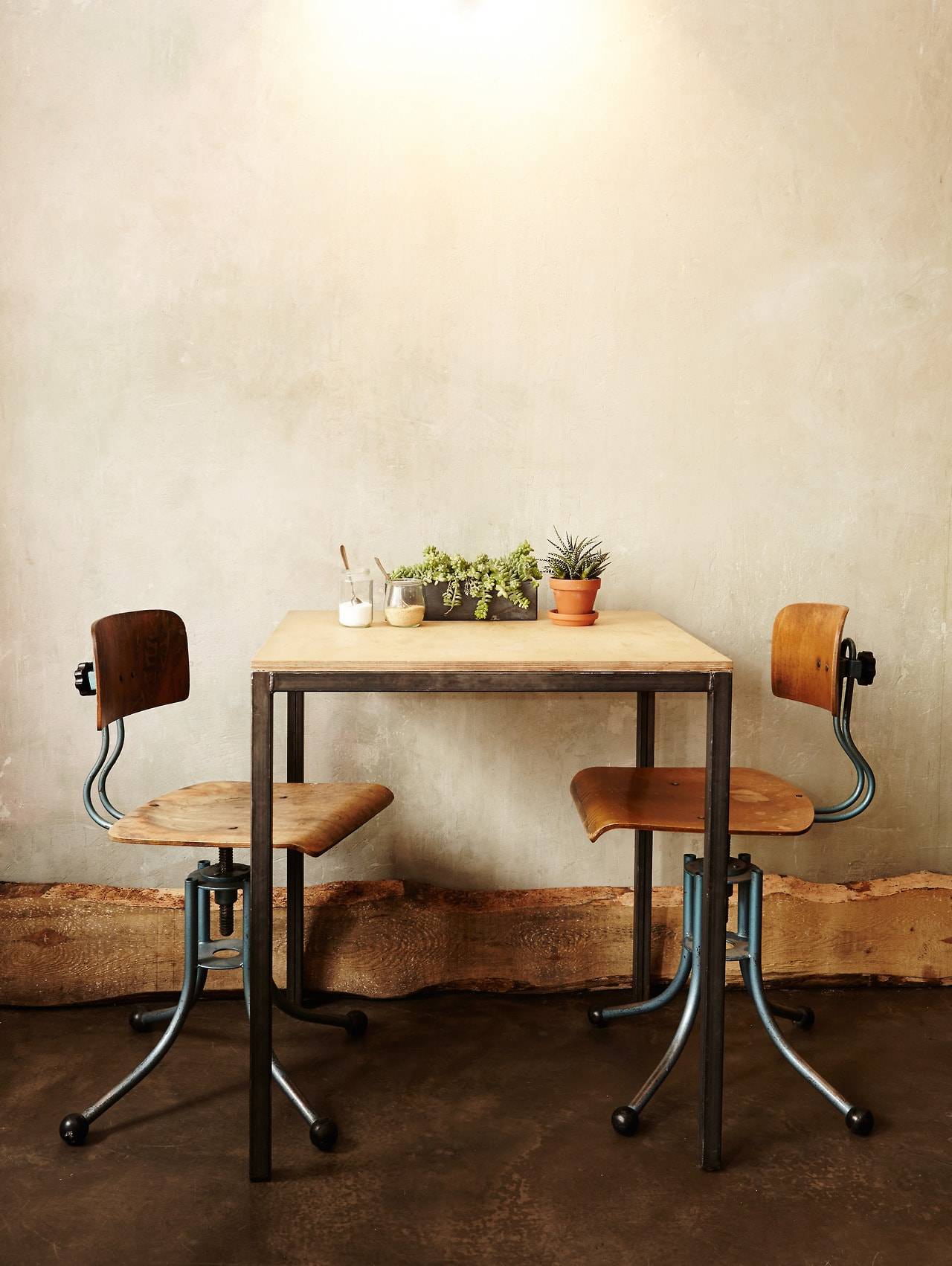 Широкие плинтуса для пола