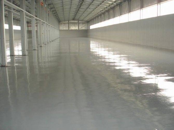 Чем покрыть бетонный пол в гараже