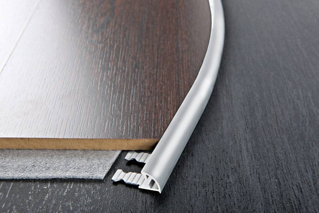 Порожки для пола с перепадом