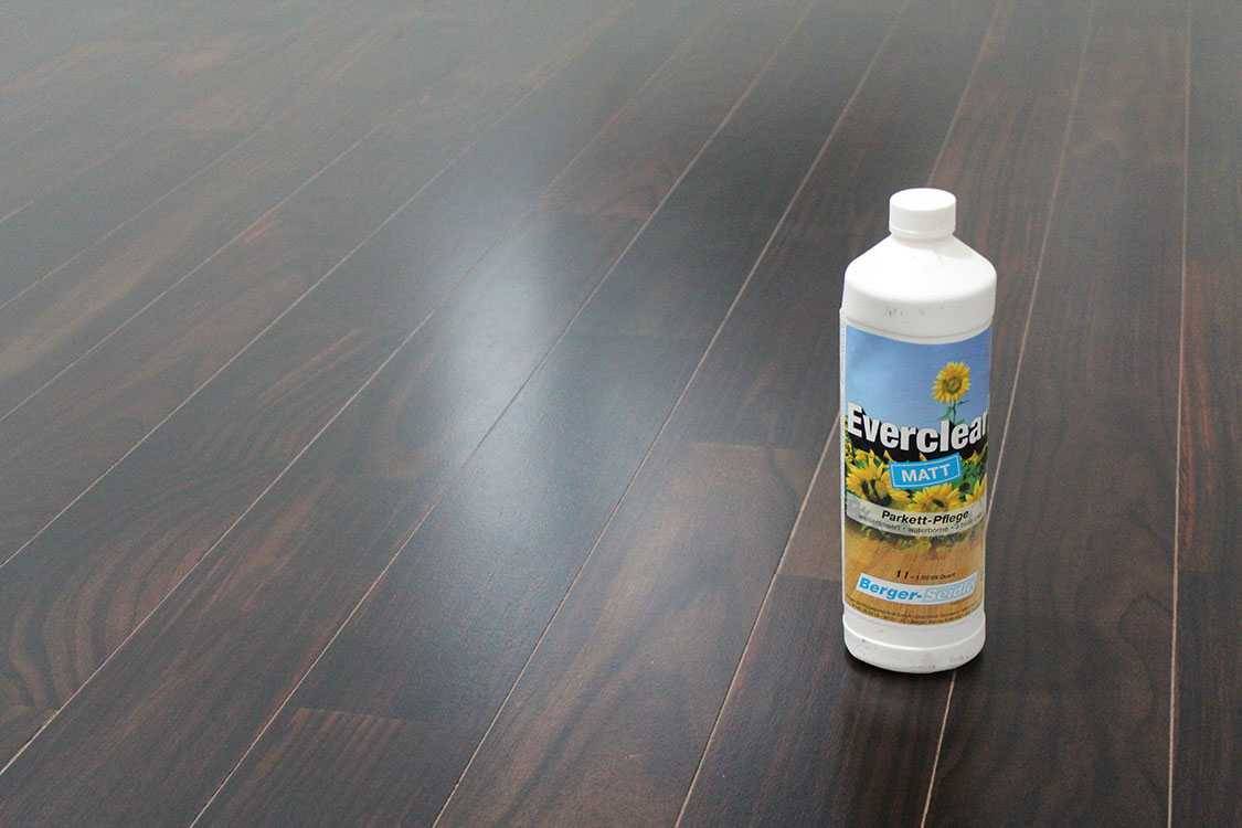 Правила эксплуатации паркетной доски и нюансы ухода за ней