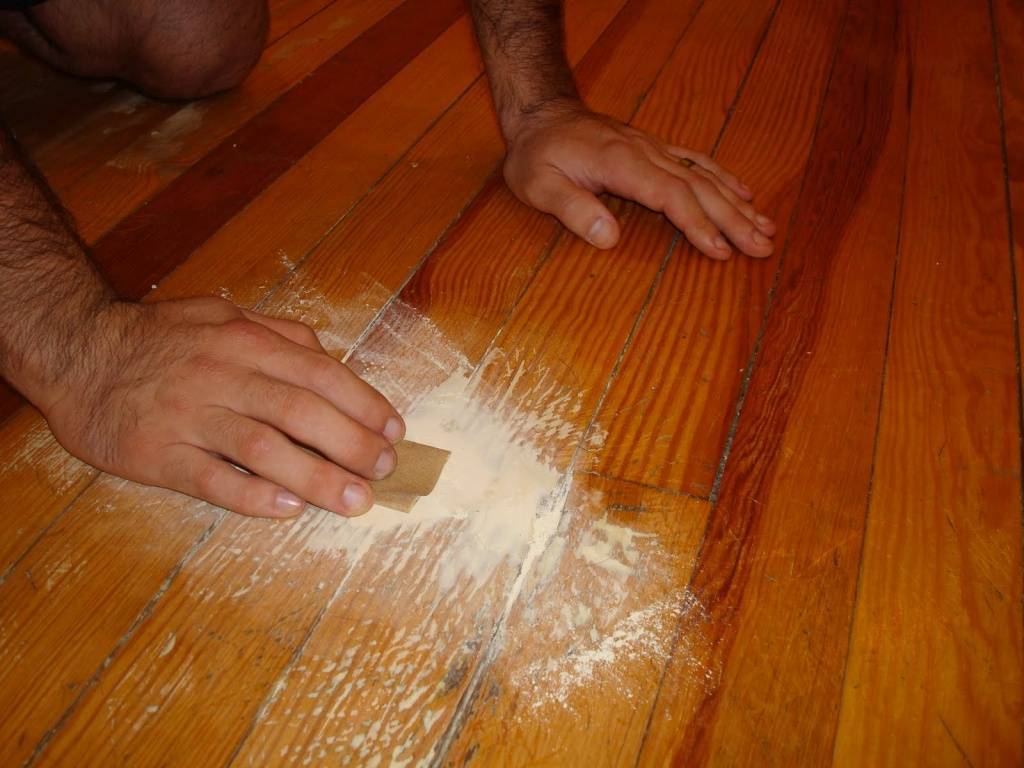 Способы, как своими руками устранить скрип деревянных полов без разборки