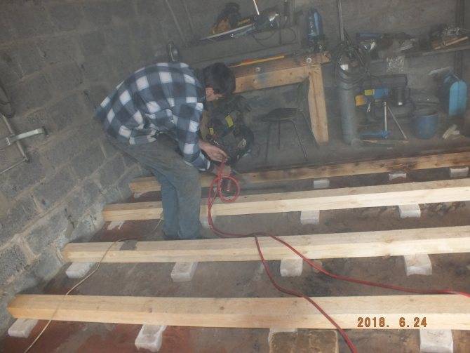 Деревянный пол в гараже: как сделать деревянные полы своими руками