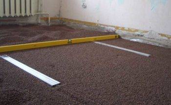 Делаем полы по грунту: порядок строительства деревянного и бетонного оснований