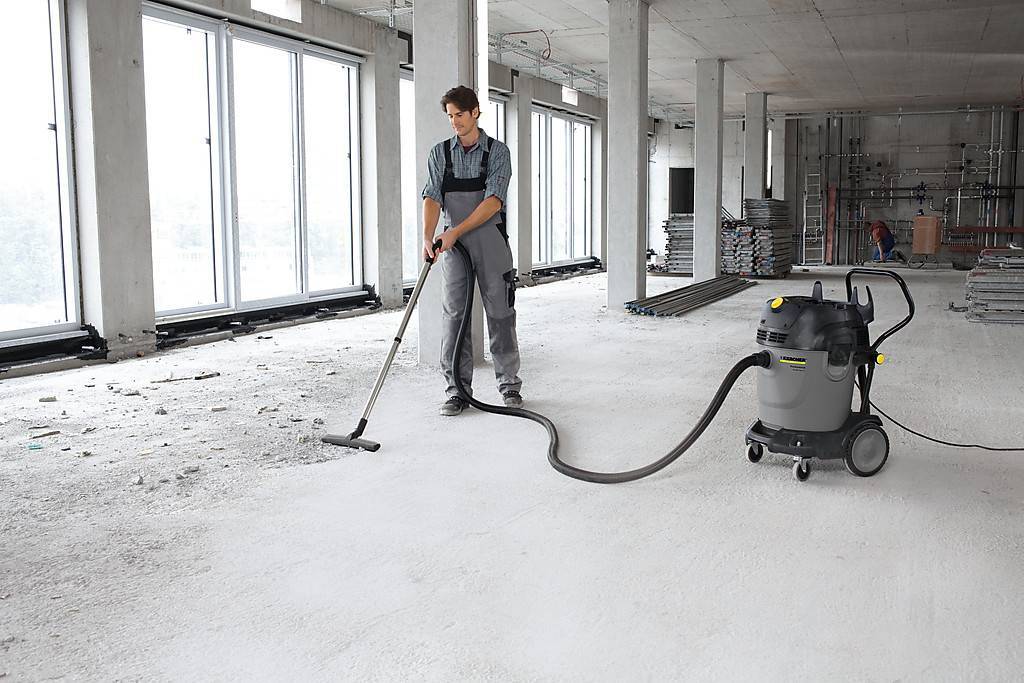 Чем обрабатывают бетонные полы, чтобы они не пылили во время эксплуатации, методы и способы удаления пыли